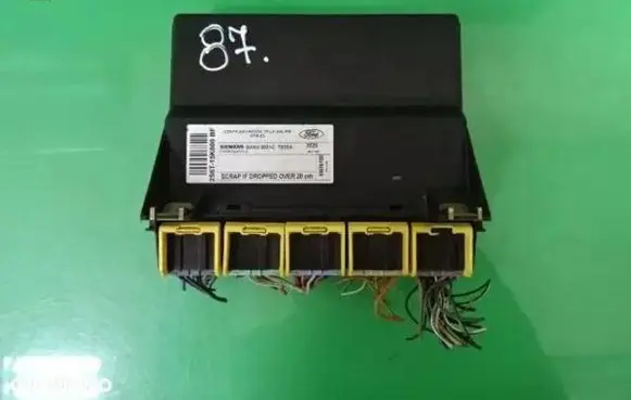 Ford Fiesta Comfort/convenience module 2S6T15K600BF