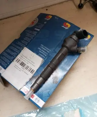 Volkswagen Amarok Fuel injector 0986435166