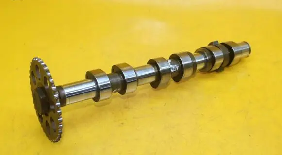 Volkswagen Polo IV 9N3 Camshaft 03ET