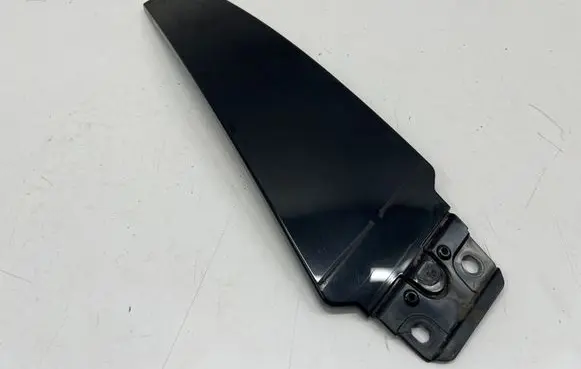 Maserati Ghibli (B) pillar trim (top) 6700247880