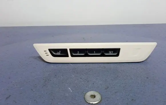 BMW 5 GT F07 Seat heating switch 6826757