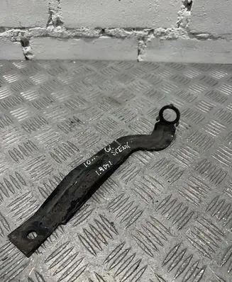 Other engine bay part
