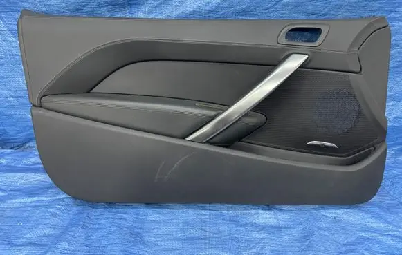 Peugeot RCZ Front door card panel trim