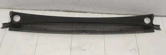 Citroen C4 II Picasso Wiper trim 9675943577