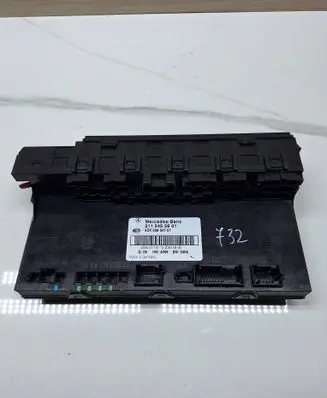 Mercedes-Benz E W211 Comfort/convenience module 2115455601 5DK00804757