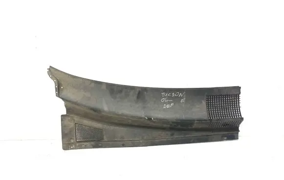 Wiper trim