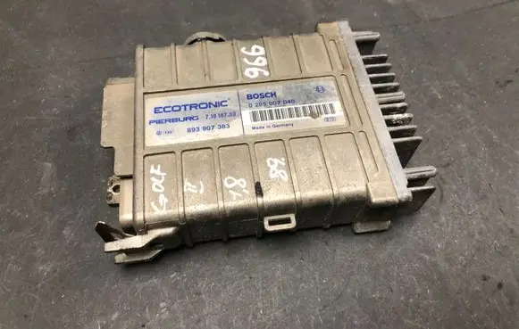 Volkswagen Golf II Engine control unit/module 0285007040