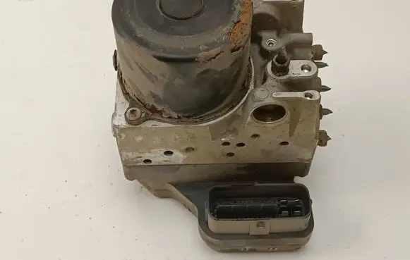 Toyota RAV 4 (XA30) ABS Pump 4454042100 8954142220