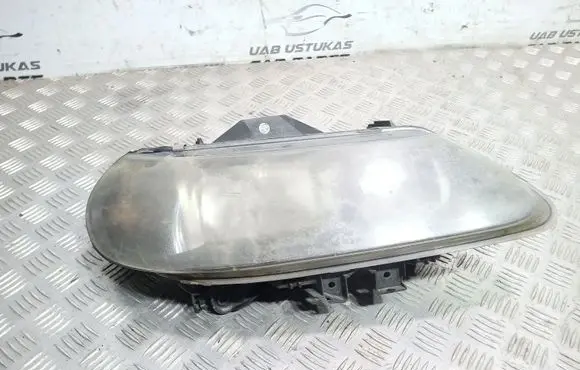 Renault Laguna I Headlight/headlamp 14942000R