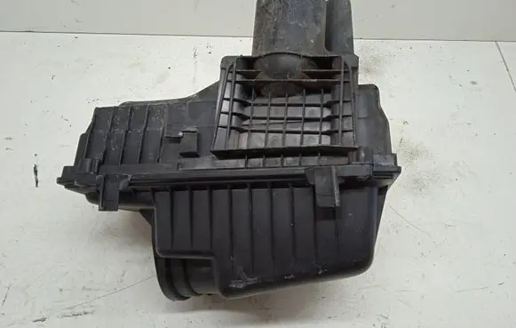 Peugeot 807 Air filter box 9640450780 9640454480