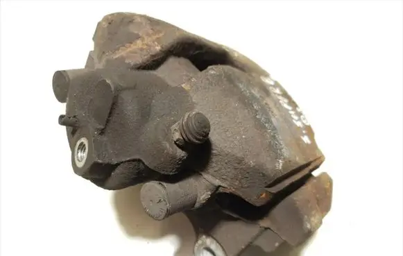 Skoda Superb B6 (3T) Front brake caliper