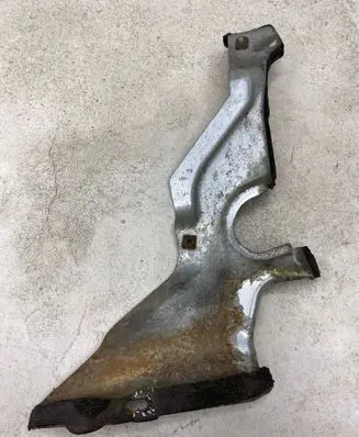 Volvo V70 Other engine bay part 30760872 6G9N10B832BE