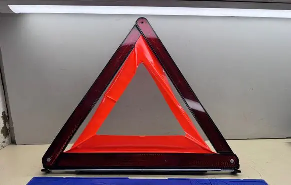 BMW X5 E70 Emergency warning sign 6770487