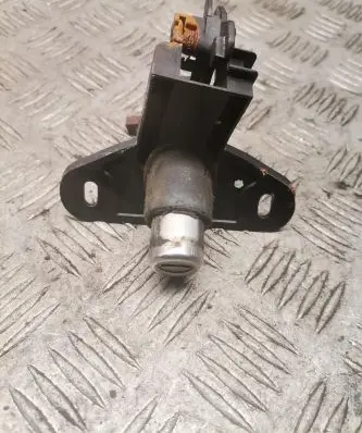Opel Zafira A Tailgate exterior lock 