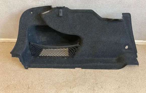 BMW 3 G20 G21 Trunk/boot side trim panel 7438301