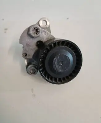 Seat Ibiza V (KJ) Generator/alternator belt tensioner 56822405 JN804E145299