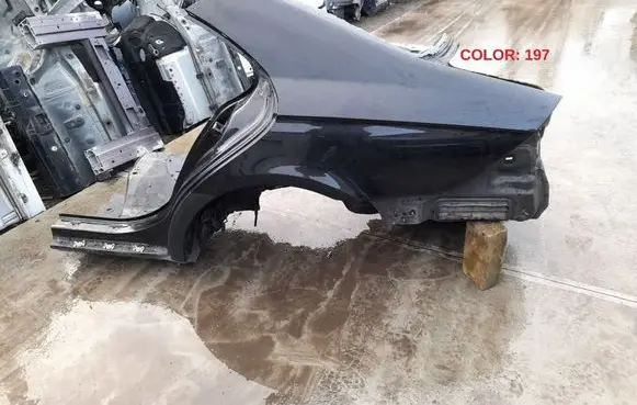 Mercedes-Benz CLS C219 Body 2196300521 A2196300521