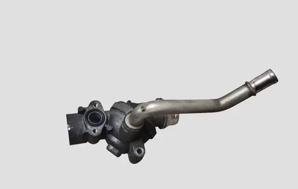Volvo V70 Thermostat/thermostat housing 31293820 C90XB15D