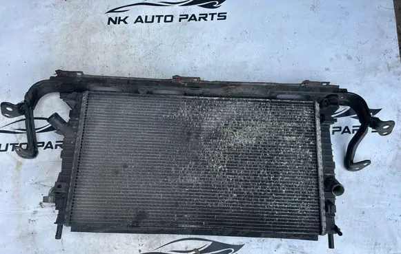 Volvo V50 Radiator set 3M5H8005