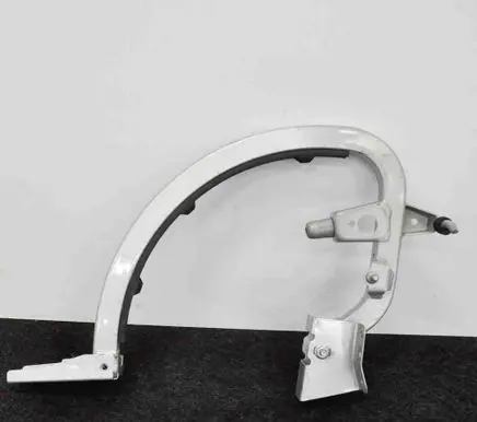 Audi A3 S3 8V Tailgate/trunk/boot hinge
