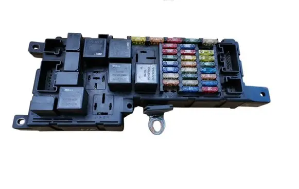 Volvo S60 Fuse module 8637841 518717004 8632841