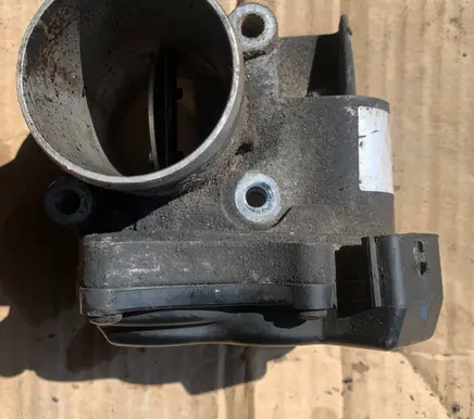 Renault Trafic II (X83) Throttle body valve 8200987453C 002210131 H8200727648
