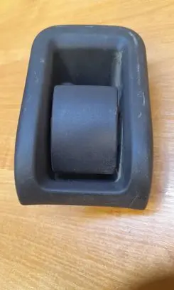 Volvo V70 Engine bonnet (hood) release handle 30779851