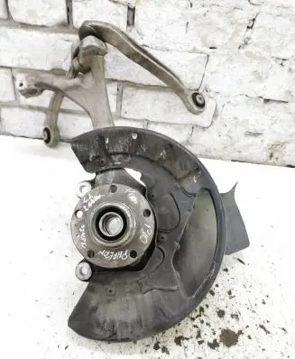 Volkswagen Phaeton Front wheel hub 4E0268M