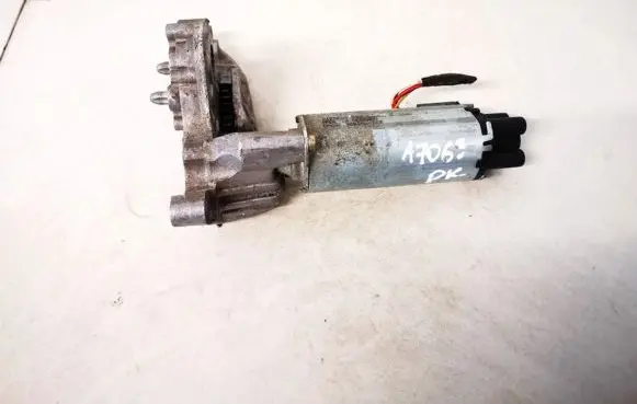 BMW X5 E53 Seat adjustment motor 900186102 900186-102