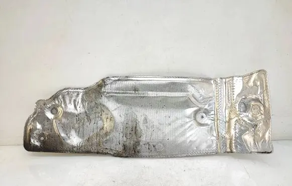 BMW X4 G02 Exhaust heat shield 7394797 2046521