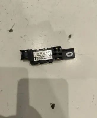 Volkswagen Phaeton Airbag deployment crash/impact sensor 8E0959643D 200966020904 0232F20S2XYG