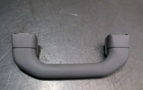 Mercedes-Benz C W203 Front interior roof grab handle A2038100451