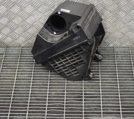 Hyundai Tucson TL Air filter box 28110D3100