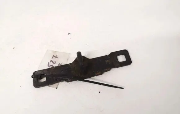 Audi A2 Rear door lock loop/hook striker 4b9827507