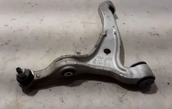 Mercedes-Benz GLE W167 Front lower control arm/wishbone A1673300700