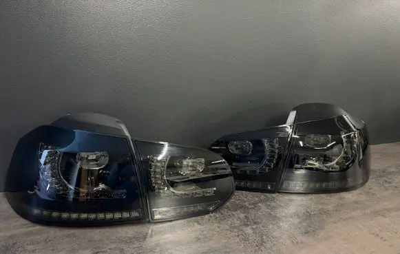 Volkswagen Golf VI Rear/tail lights set 