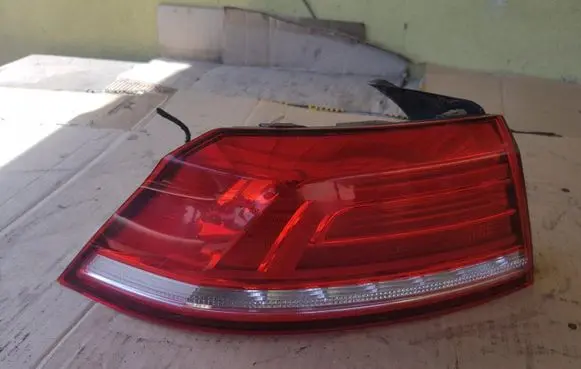 Volkswagen PASSAT B8 Rear/tail lights 3G5945311