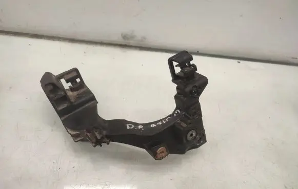 KIA Pro Cee'd II Headlight/headlamp mounting bracket ET015E