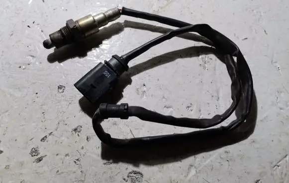 Renault Trafic II (X83) Lambda probe sensor 0258030052