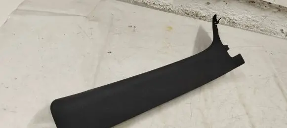 BMW 6 F12 F13 (A) pillar trim 7229987