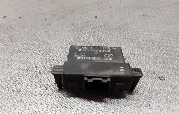 Volkswagen Touran I Gateway control module 1K0907530C
