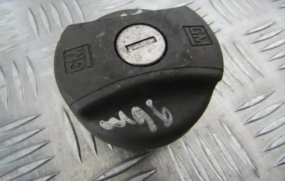 Opel Corsa B Fuel tank cap