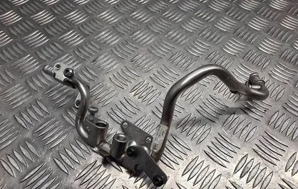 Audi SQ7 Fuel injector supply line/pipe 057130299AF