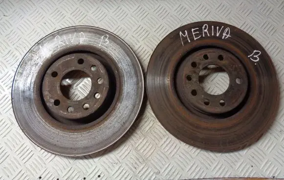 Opel Meriva B Front brake disc