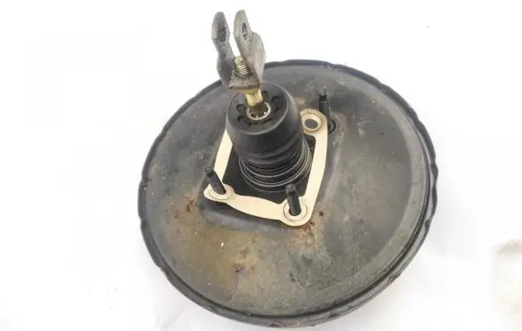 Mazda 626 Brake booster 83404309 834-04309