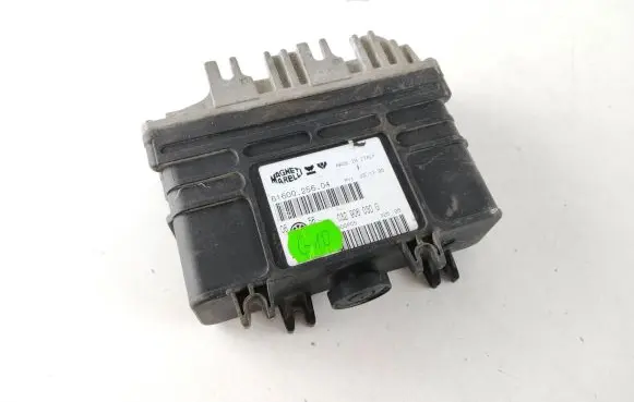 Volkswagen Golf III Engine control unit/module 032906030G 6DDPC5 6160025604