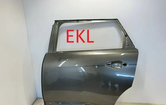 Rear door