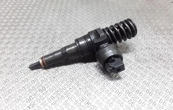 Audi A2 Fuel injector 038130073AG
