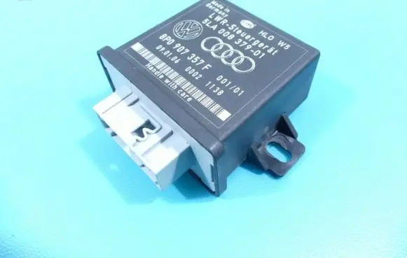 Audi A4 S4 B7 8E 8H Central body control module 8P0907357F IMPRK1328777