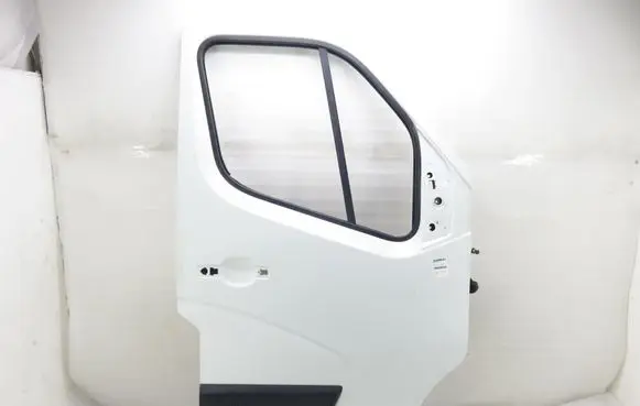 Renault Master III Front door 